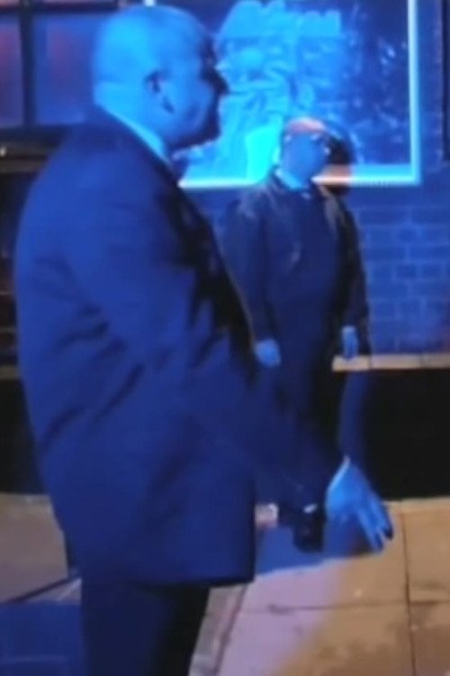 Постер Bouncer